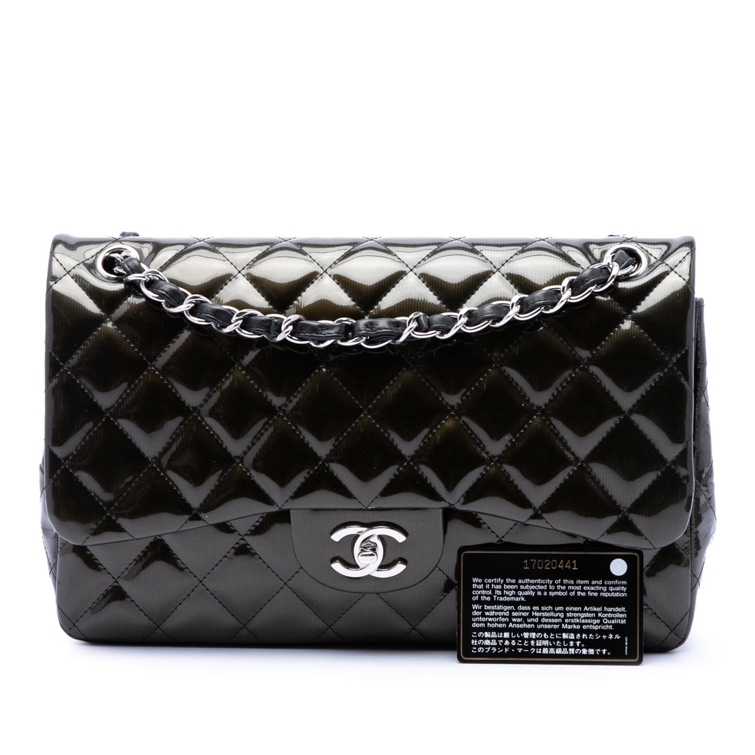 Chanel Jumbo Classic Striated Cuir verni Double rabat