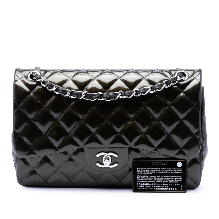 Chanel Jumbo Classic Striated Cuir verni Double rabat