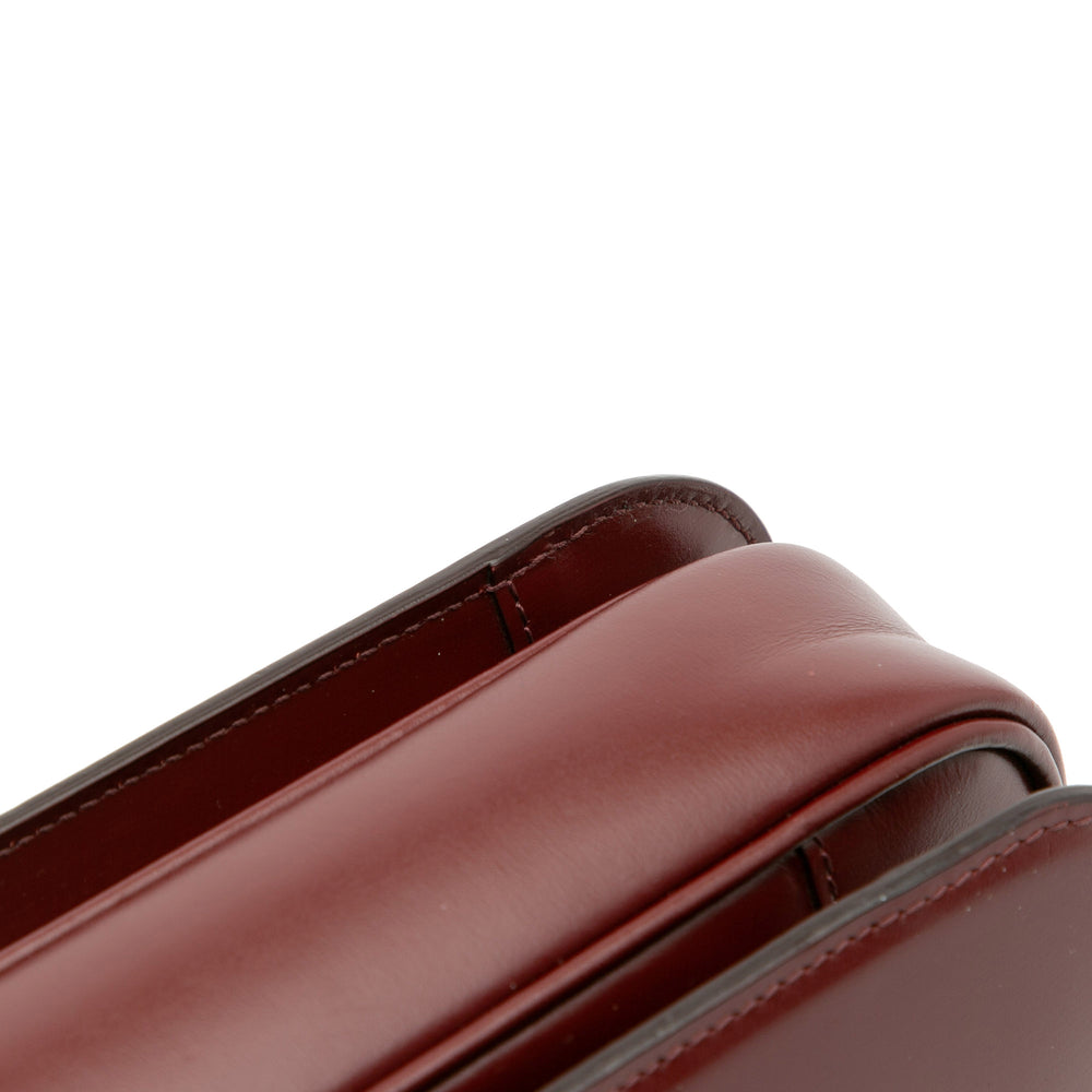Classique Shiny Calfskin Triomphe Crossbody Red - Gaby Paris