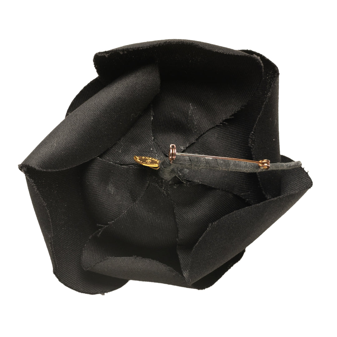 Cotton Camellia Brooch Black - Gaby Paris