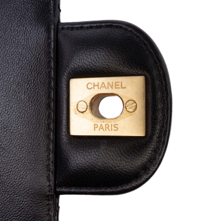 CC Quilted Patent Frame Flap Black - Gaby Paris