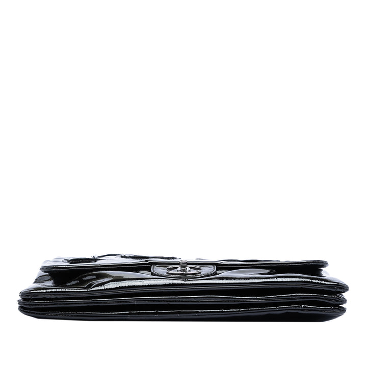 Chanel Cuir verni Camellia à rabat Sac