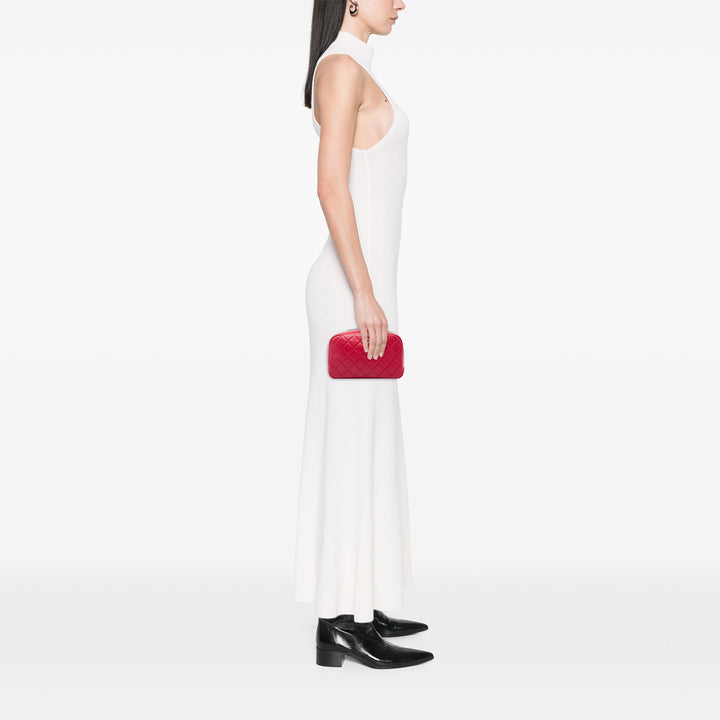 Chanel Medium Matelassé Cuir d'agneau Curvy Cosmetic Pochette