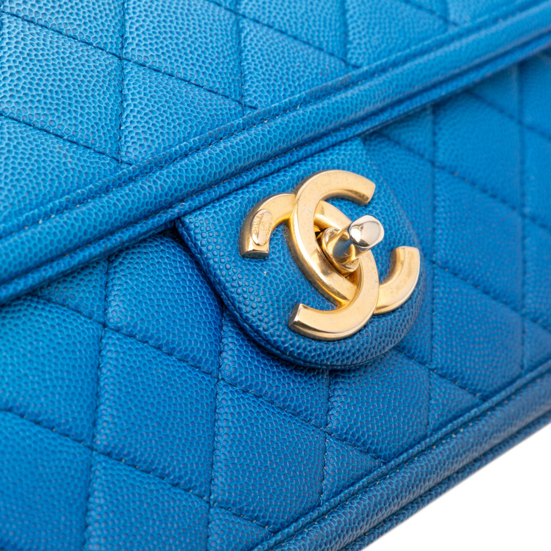 Chanel Medium Quilted Caviar Sunset On The Sea Flap Bleu – GABY PARIS Authentique