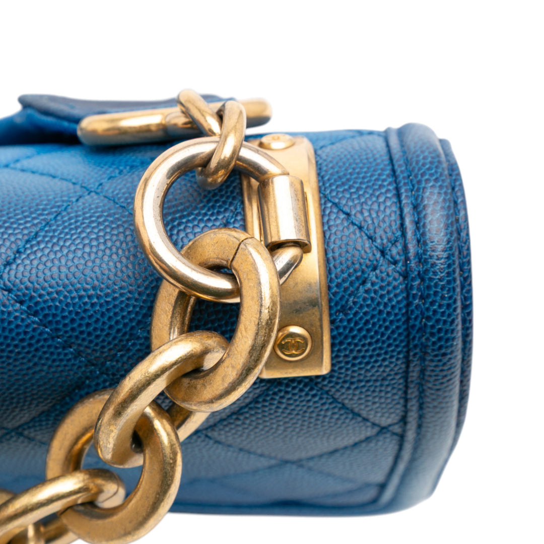 Chanel Medium Quilted Caviar Sunset On The Sea Flap Bleu – GABY PARIS Authentique