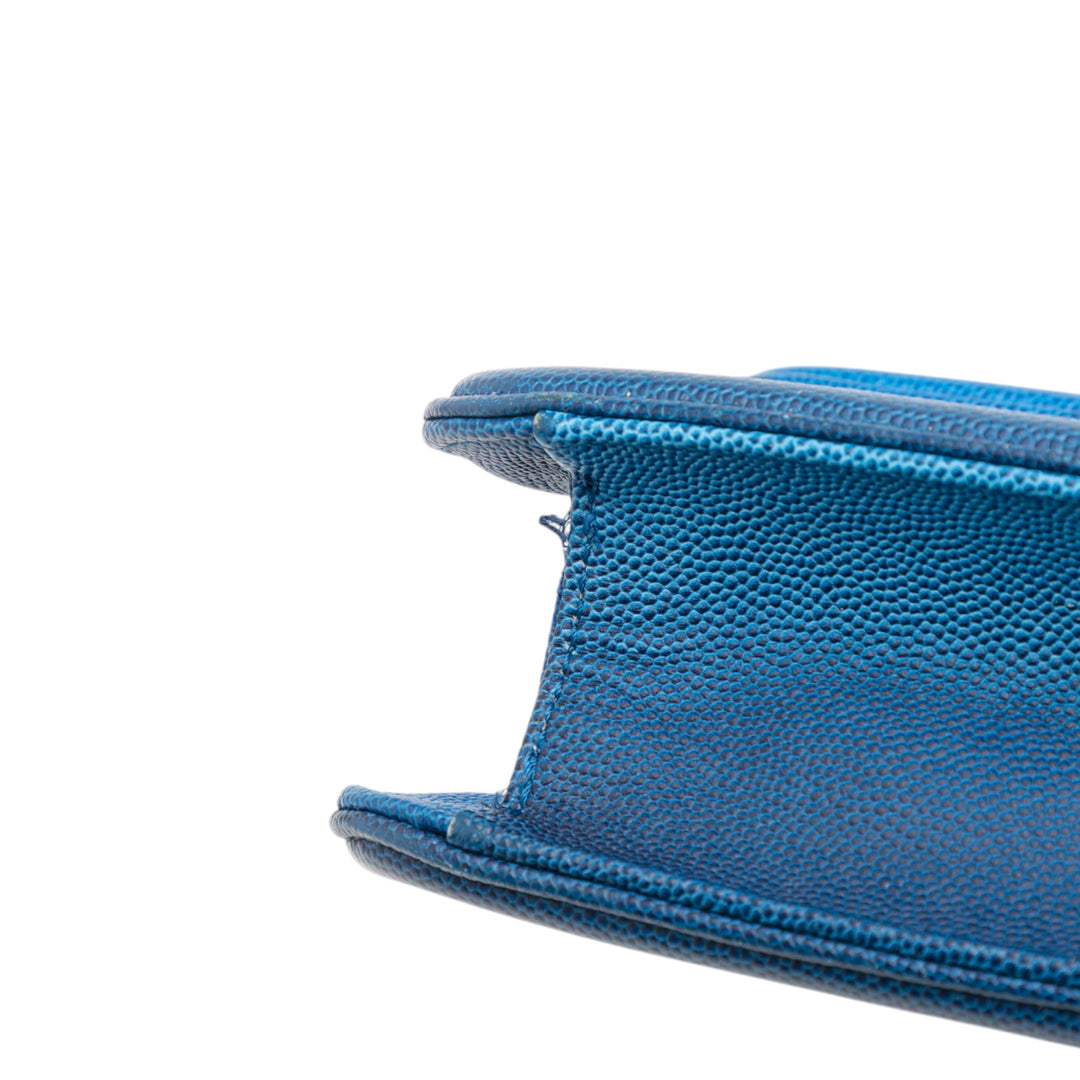 Chanel Medium Quilted Caviar Sunset On The Sea Flap Bleu – GABY PARIS Authentique