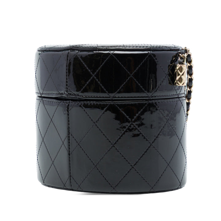 Chanel CC Matelassé Rond Vanity Pochette avec chaîne Noir – vue 2 – GABY PARIS