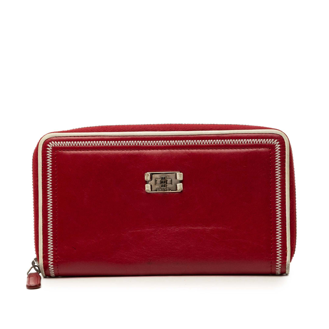 Chanel Distressed Reissue 2.55 Portefeuille long zippé Cuir de veau vieilli