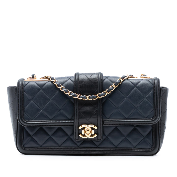 Chanel Large Bicolor Matelassé Cuir d’agneau Elegant CC à rabat – GABY PARIS Authentique