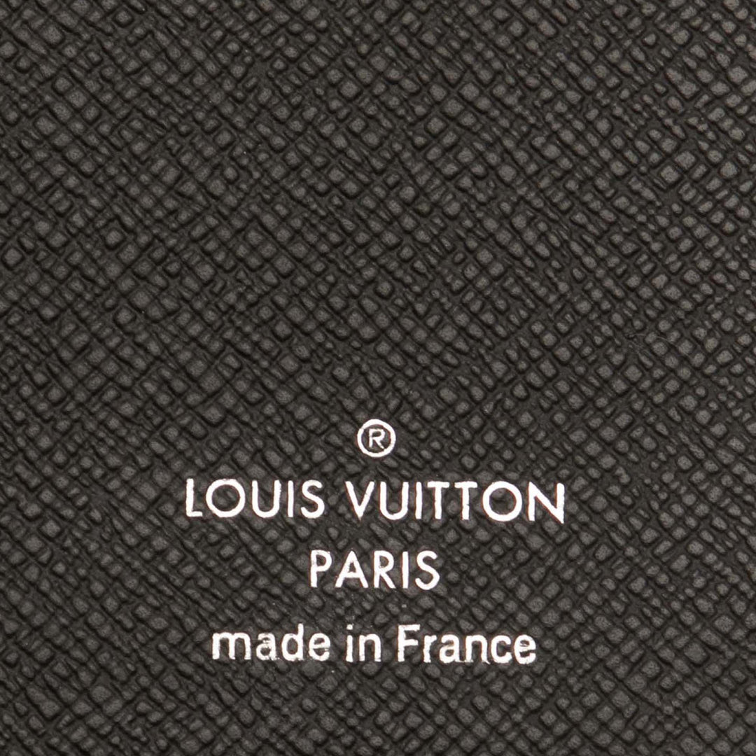 Louis Vuitton Taiga Brazza Wallet Noir