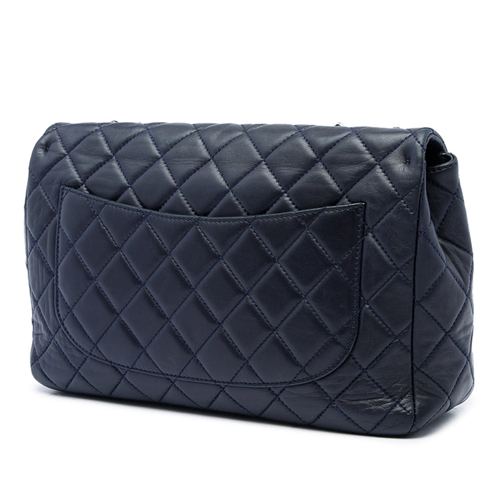 Chanel Sac porté épaule Classic Rabat simple Jumbo Cuir d'agneau Bleu – vue 2 – GABY PARIS