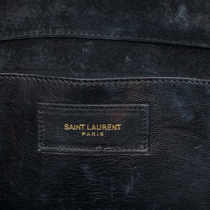 Saint Laurent Cassandre Pompon Pochette Noir – vue 5 – GABY PARIS