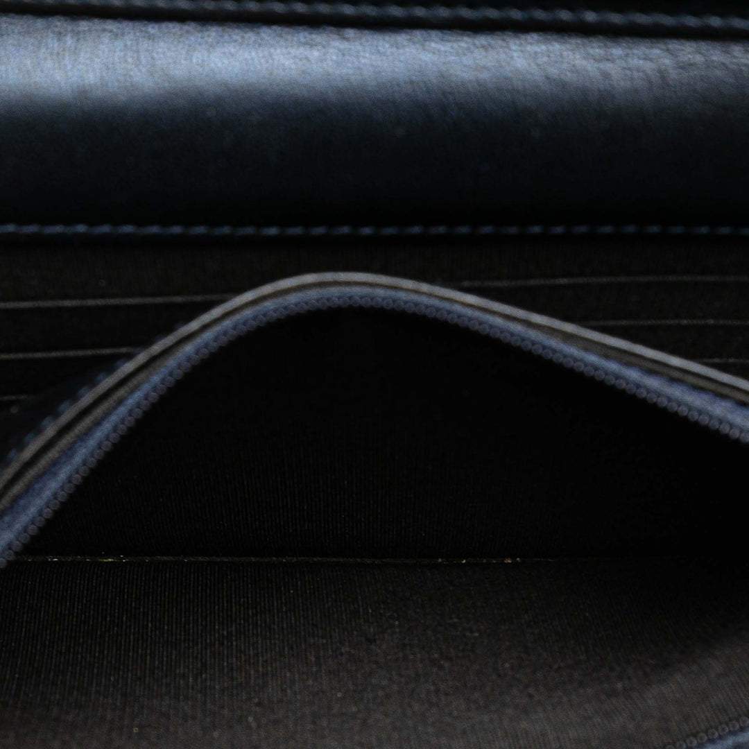 Chanel Cuir de veau Double Stitch Boy Wallet On Chain Bleu
