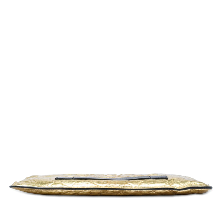 Chanel Metallic froissé Cuir de veau Feministe Mais Feminine Pochette