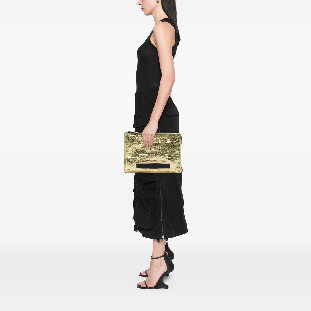 Chanel Metallic froissé Cuir de veau Feministe Mais Feminine Pochette