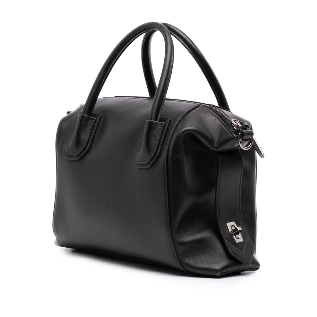 Antigona Souple Sac Moyen Cuir de veau Noir