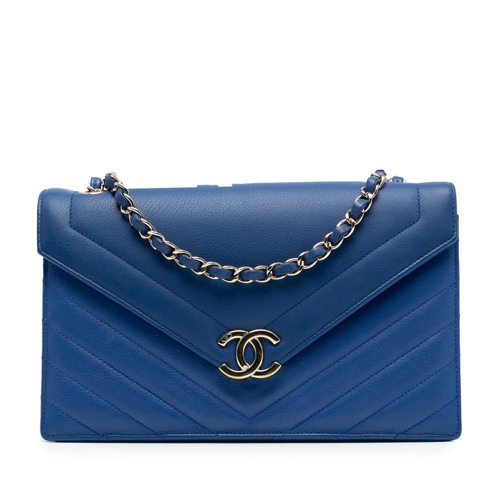 Chanel Medium CC Chevron Cuir de veau Envelope Flap Bleu – GABY PARIS Authentique