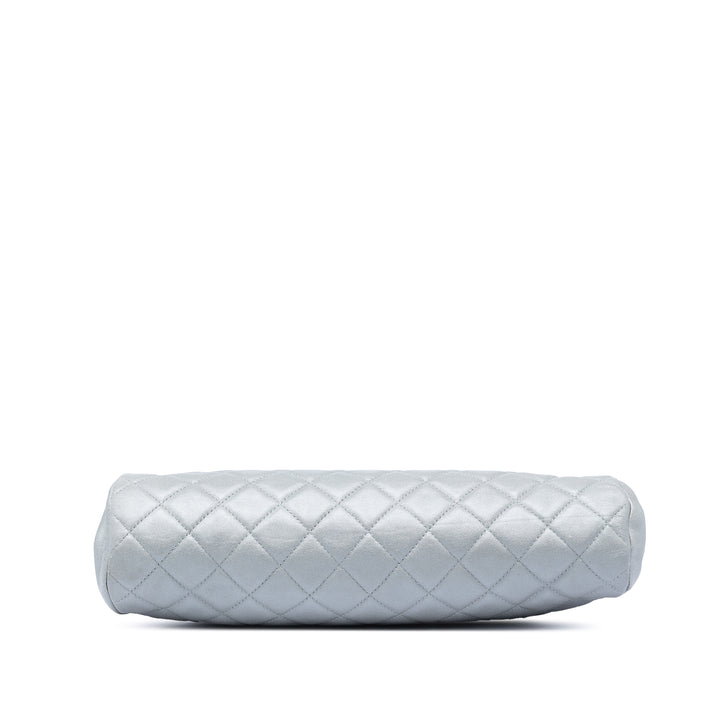 Chanel Matelassé Cuir d’agneau Timeless Kisslock Pochette