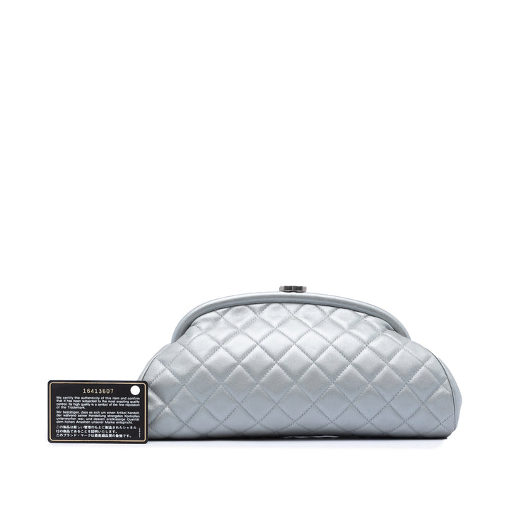 Chanel Matelassé Cuir d’agneau Timeless Kisslock Pochette