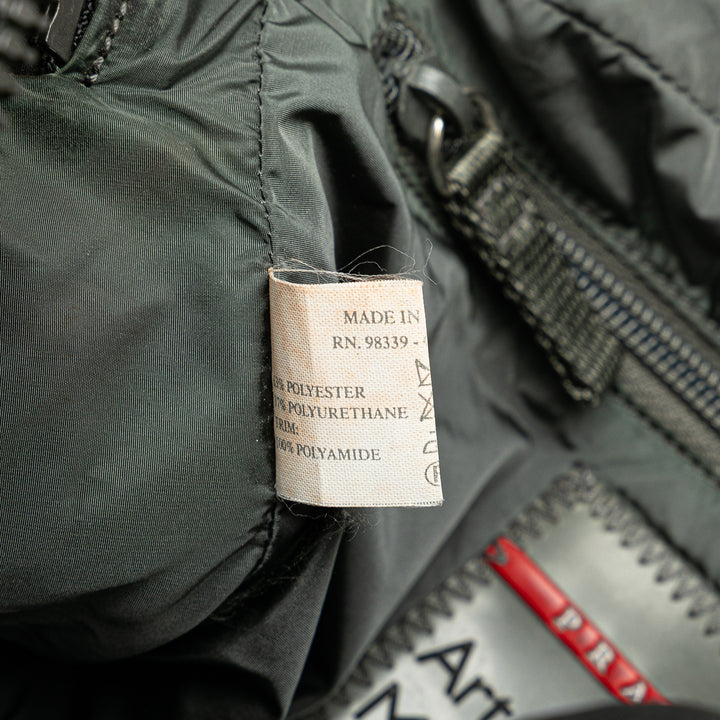 Sports Line Tessuto Front Pocket Crossbody Black - Gaby Paris