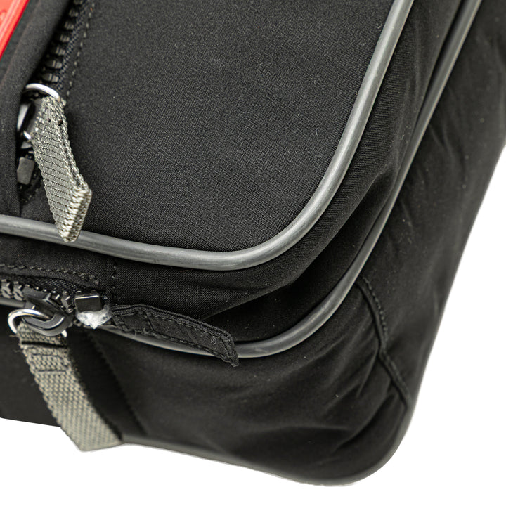 Sports Line Tessuto Front Pocket Crossbody Black - Gaby Paris