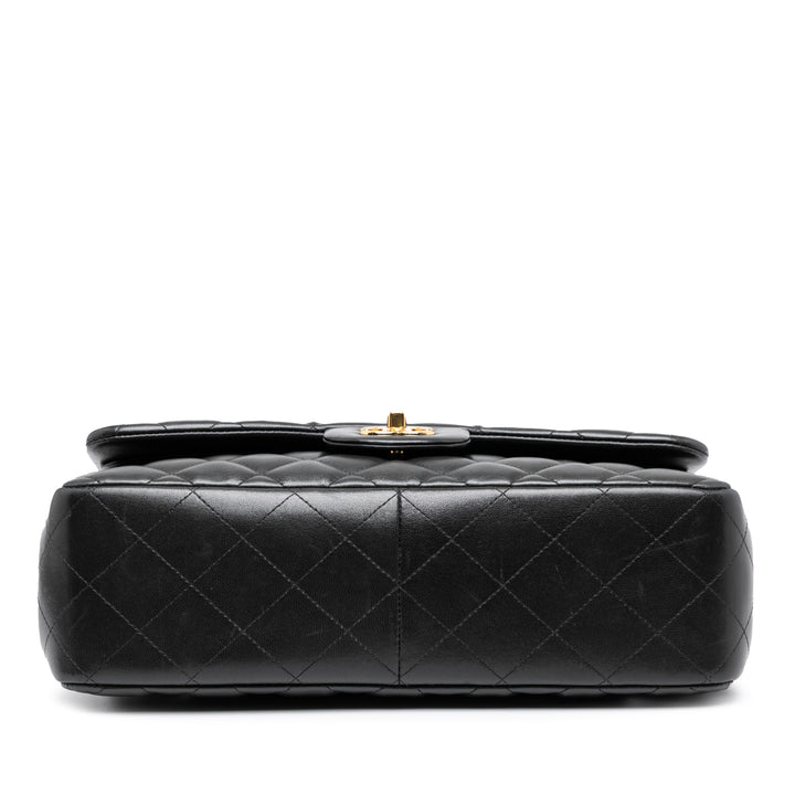 Chanel Jumbo Classic Cuir d’agneau Double rabat Noir – GABY PARIS Authentique