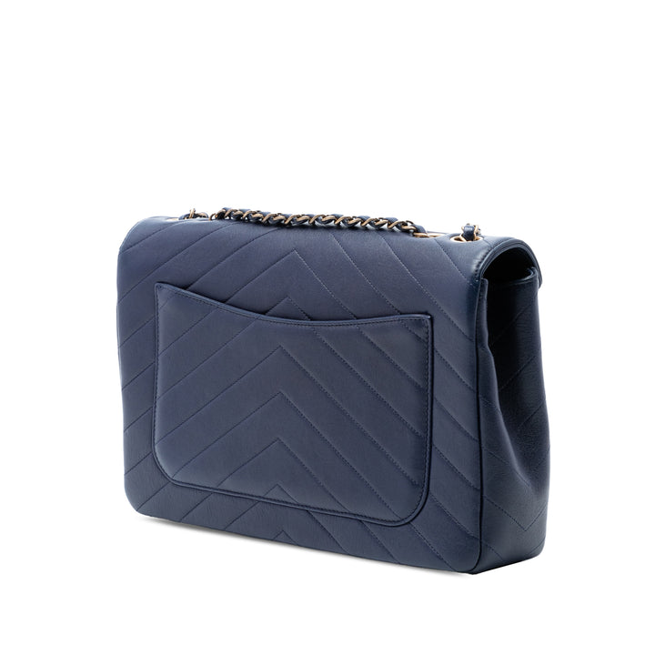 Chanel Medium Chevron Cuir de veau Coco Envelope à rabat