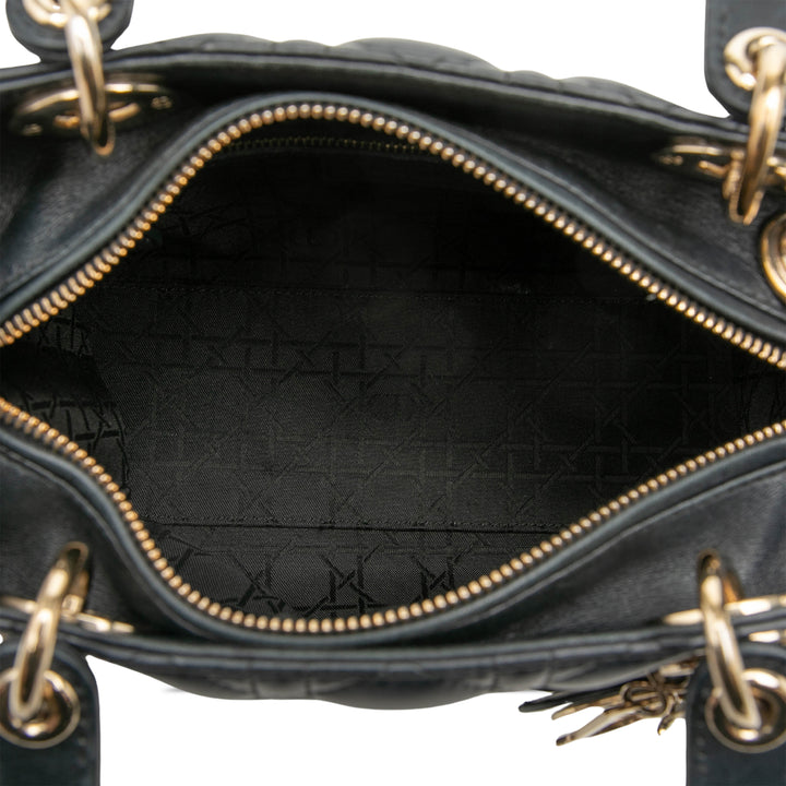 Dior Lady Dior Cannage Moyen Cuir d'agneau