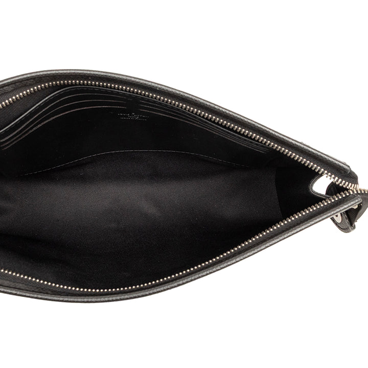 Louis Vuitton Taiga Pochette Voyage MM