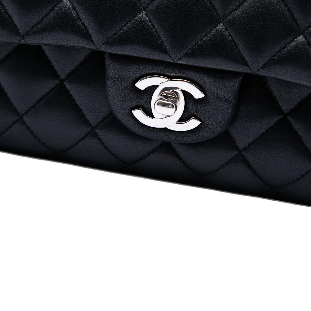 Classic Double rabat Moyen Cuir d'agneau Noir