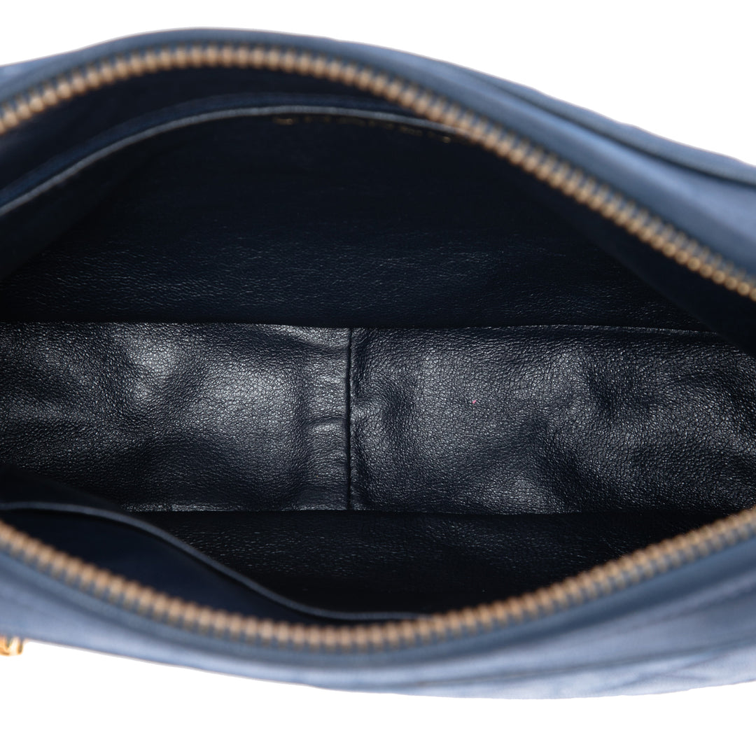 Chanel CC Matelassé Cuir d’agneau Pompon Sac caméra