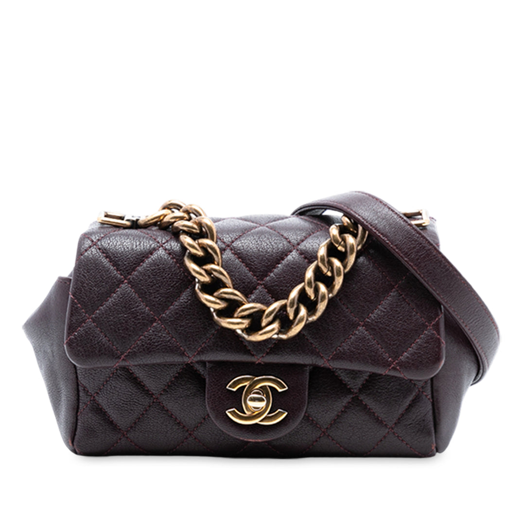 Chanel Mini Matelassé Sheepskin Trapezio à rabat – GABY PARIS Authentique