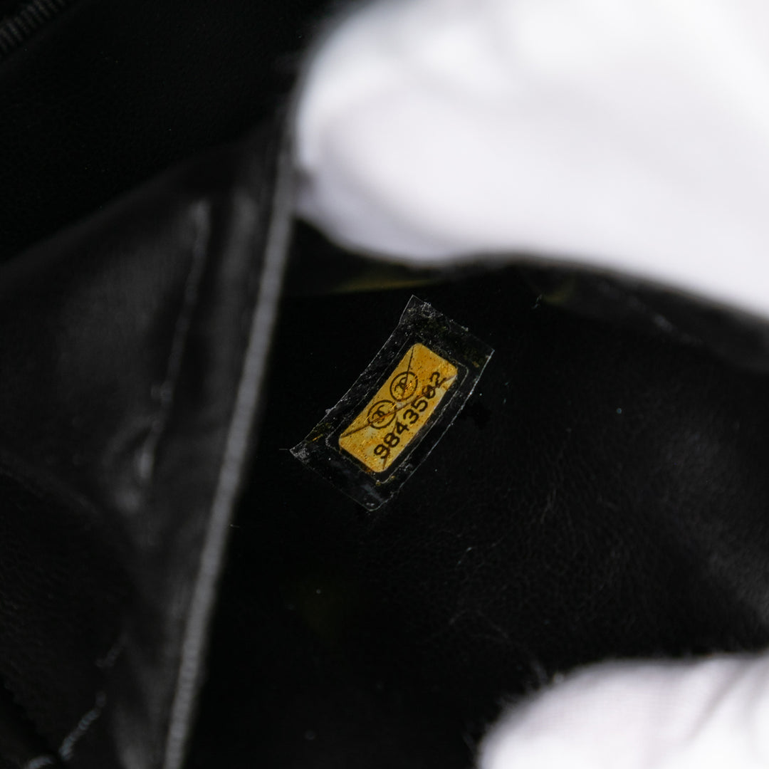 Chanel CC Caviar Vanity Étui Noir