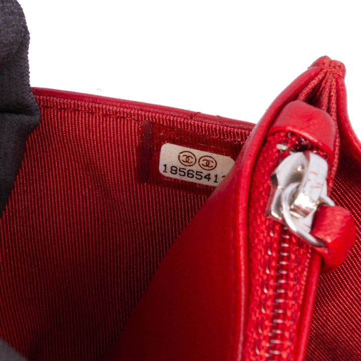 CC Lambskin Wallet on Chain Red - Gaby Paris