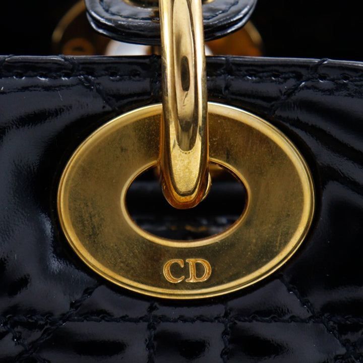 Dior Medium Cuir verni Cannage Lady Dior