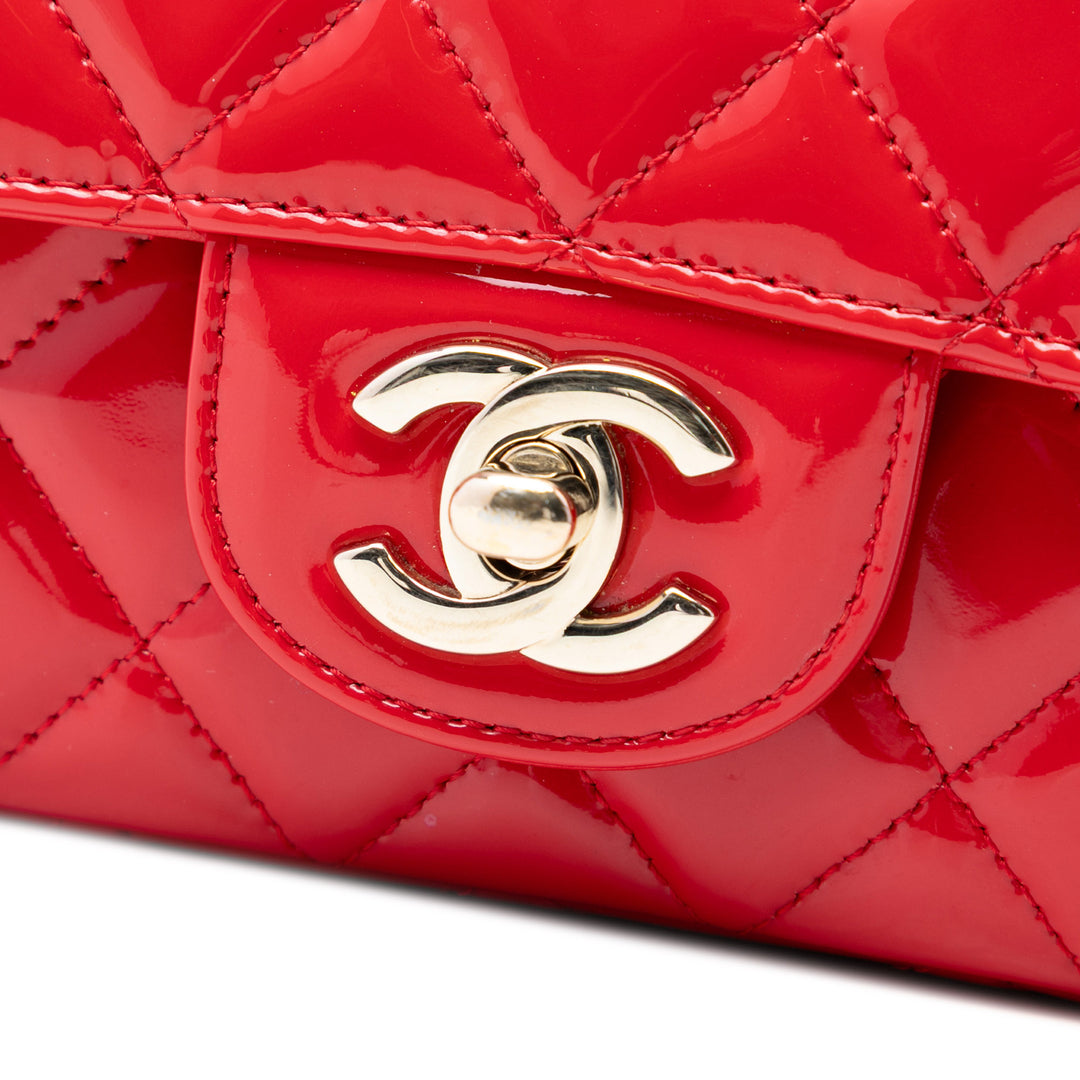 Chanel Mini Rectangular Classic Cuir verni Simple rabat