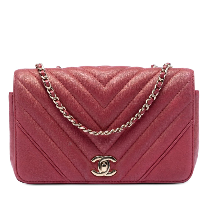 Chanel Chevron Statement à rabat Petit Cuir caviar