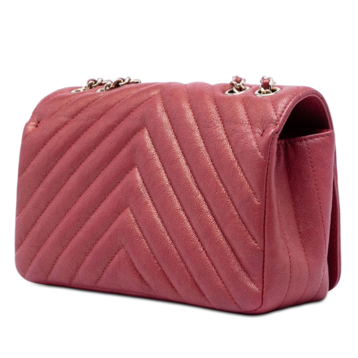 Chanel Chevron Statement à rabat Petit Cuir caviar