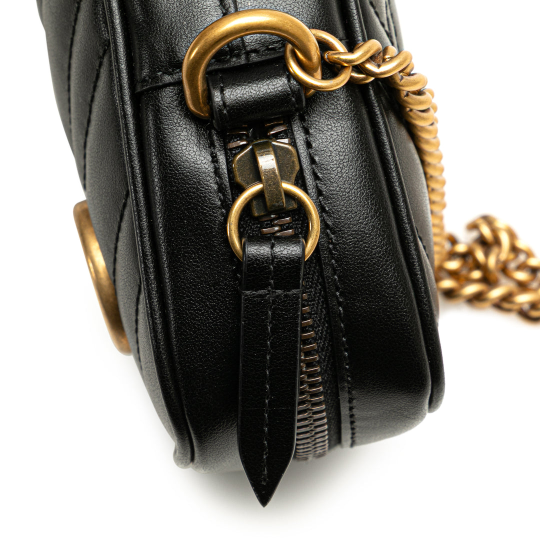 Gucci Mini GG Marmont Matelasse Cuir Sac porté croisé Noir