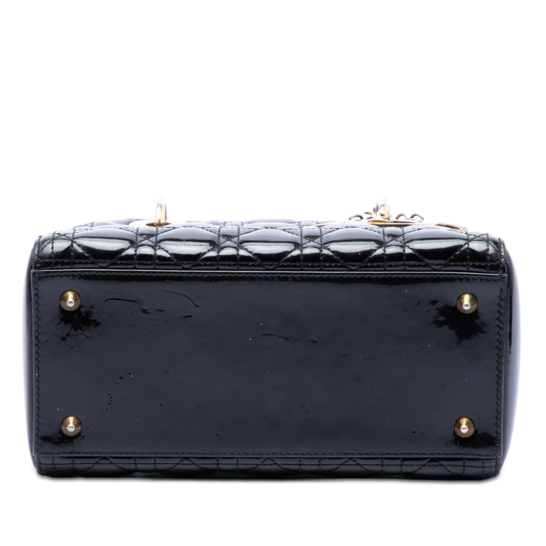 Dior Medium Cuir verni Cannage Lady Dior