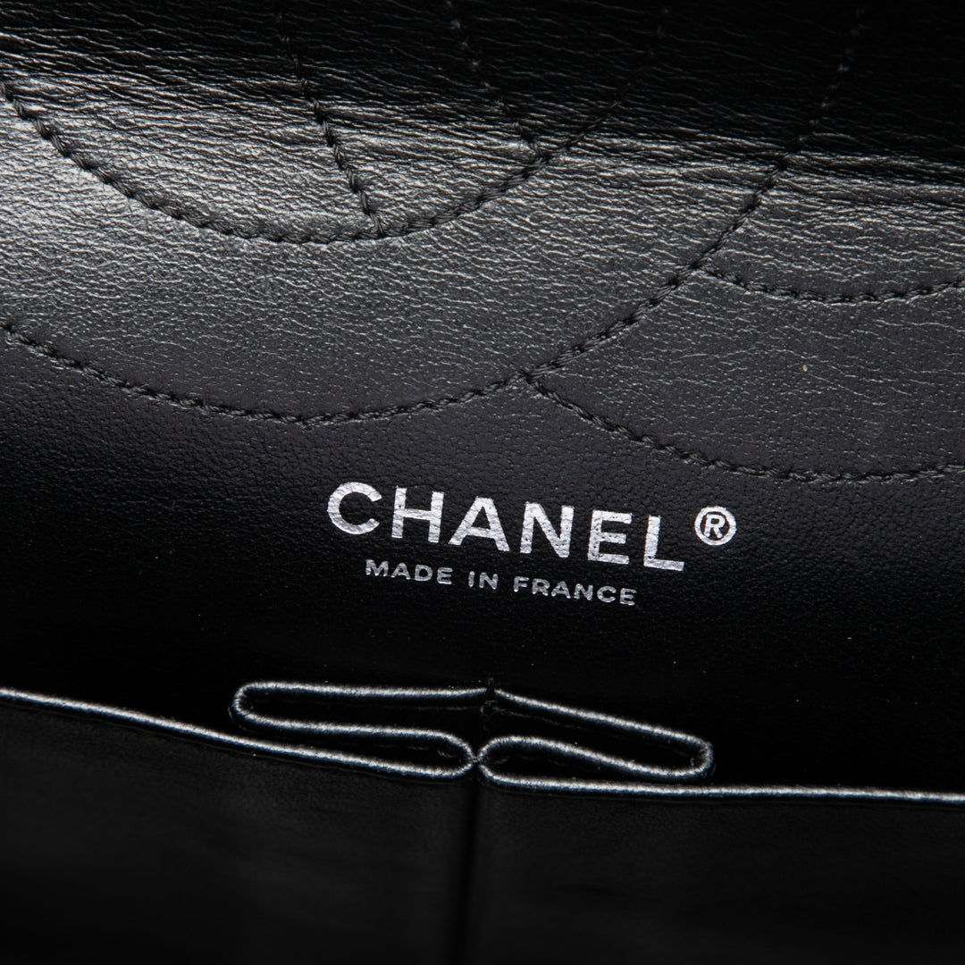 Chanel Matelassé vieilli Reissue 2.55 Double rabat 227 Cuir de veau Noir