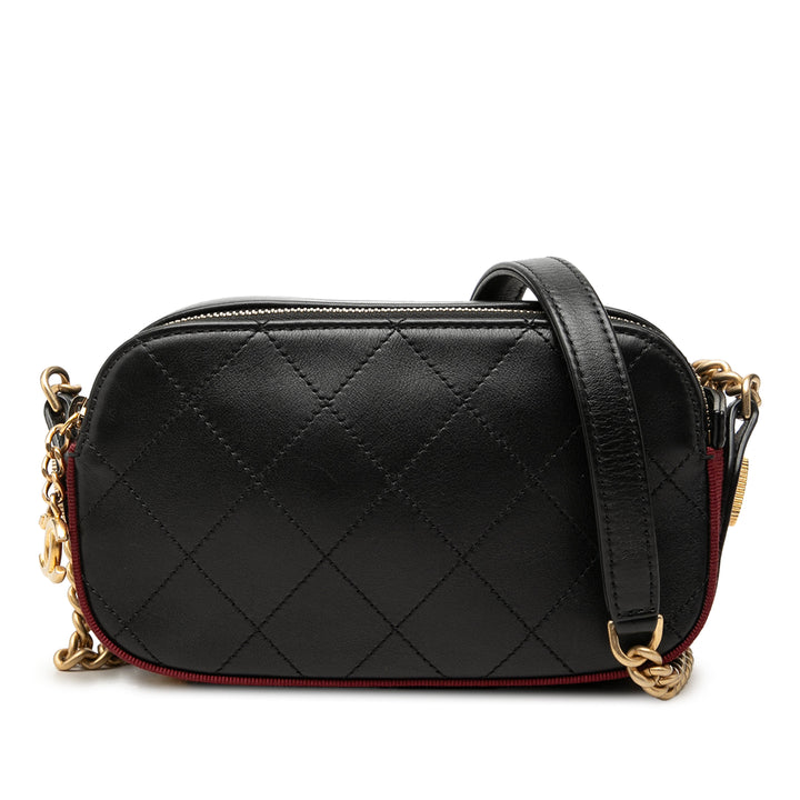 Chanel Surpiqué et Grosgrain Bouton Up Double Zippé Sac caméra Cuir de veau Noir
