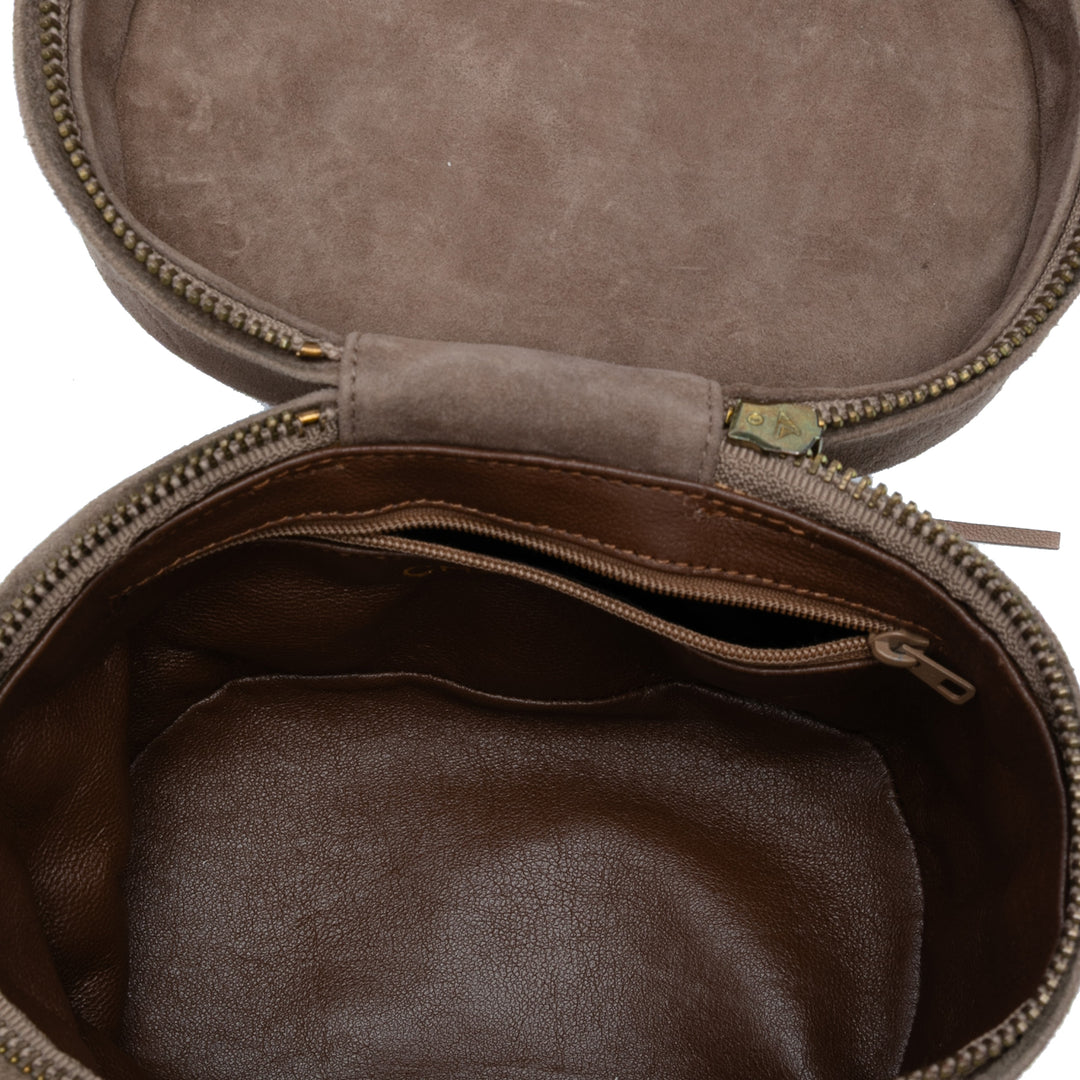 Chanel Matelassé Daim Pompon Vanity