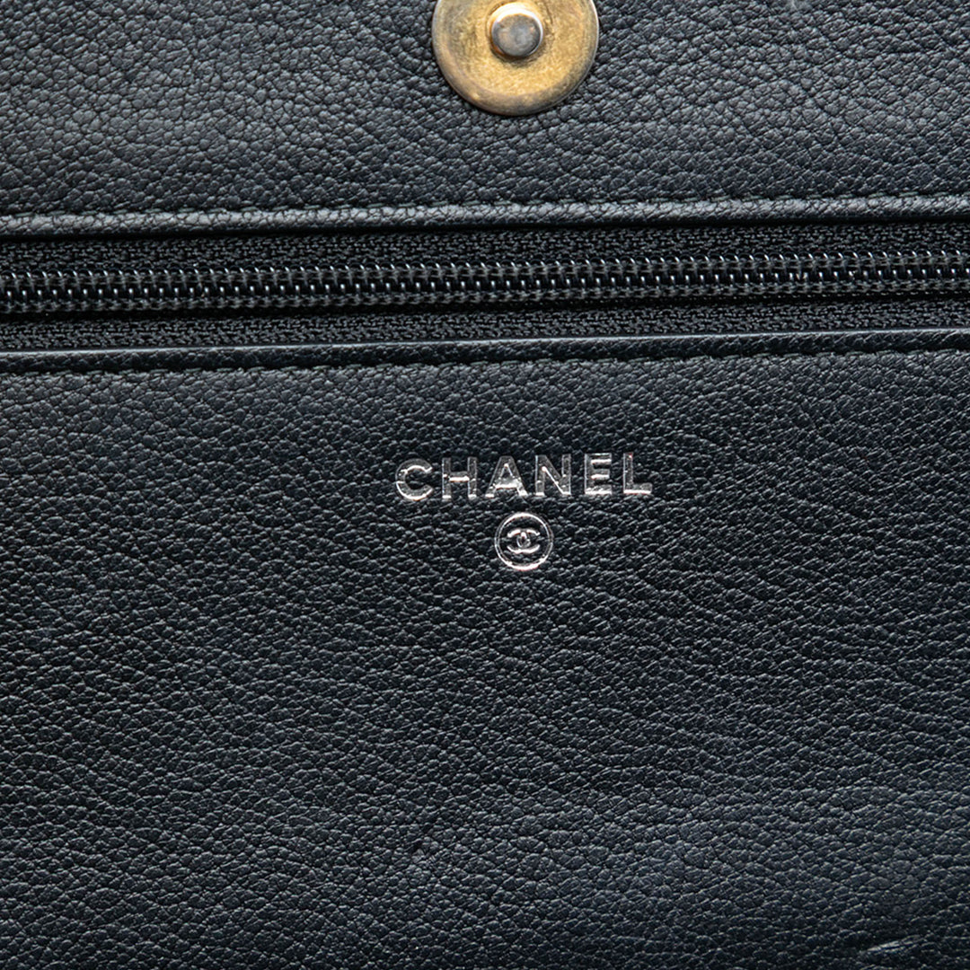 Chanel CC Matelassé Cuir verni vieilli Cuir de veau Gabrielle Wallet on Chain