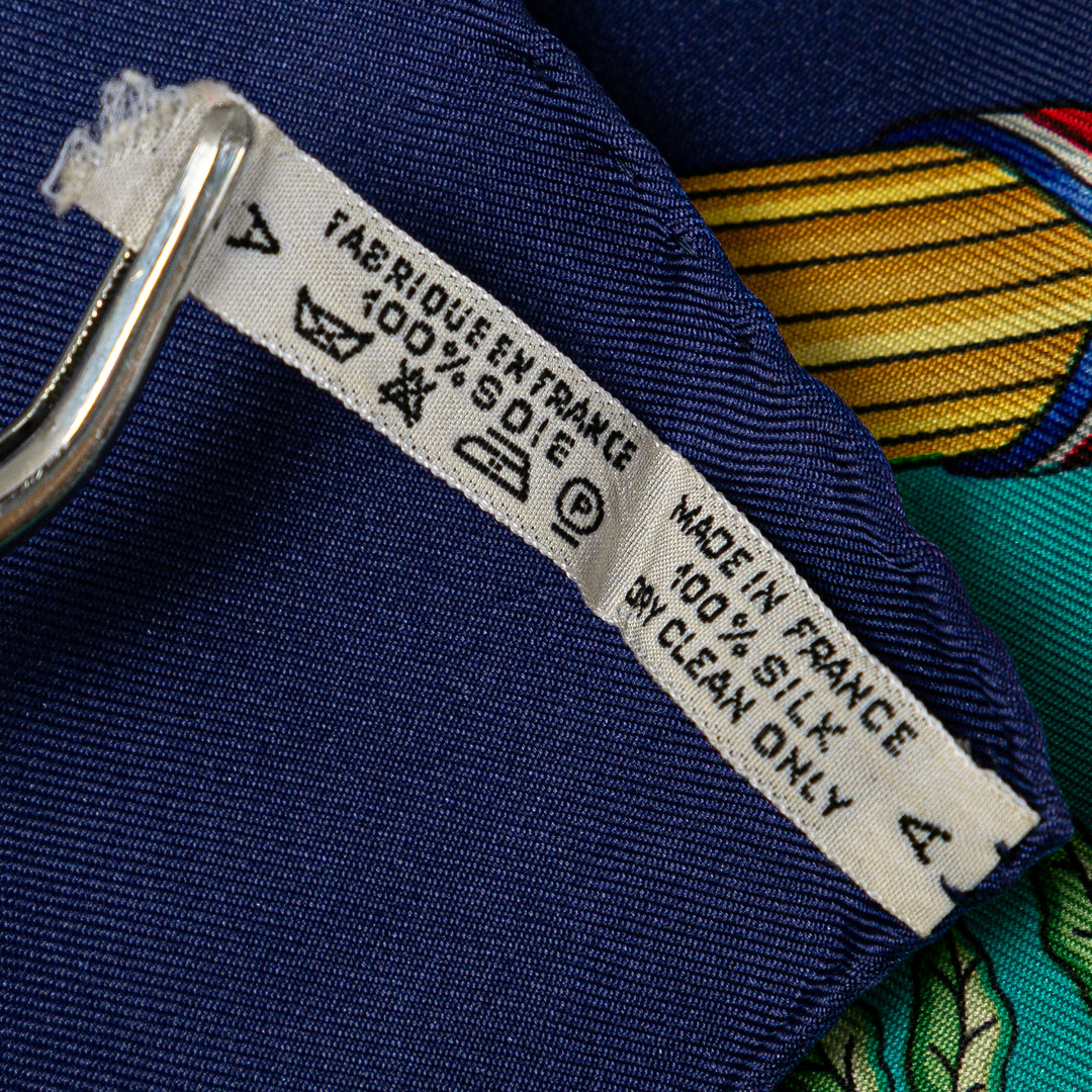 Hermès Republique Francaise Liberte Egalite Fraternite 1789 Soie Foulard – GABY PARIS Authentique