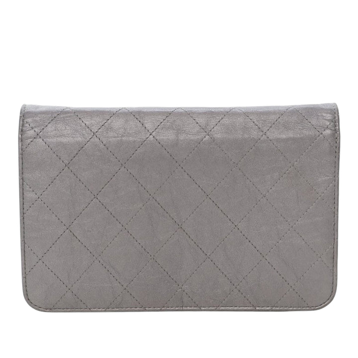Chanel CC Quilted Aged Cuir de veau Wallet On Chain Argenté