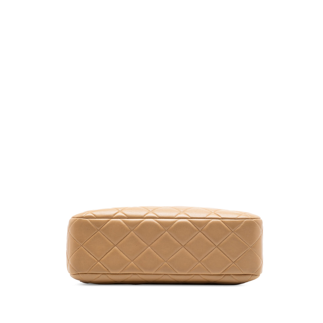 Chanel CC Matelassé Cuir d’agneau anse supérieure à rabat