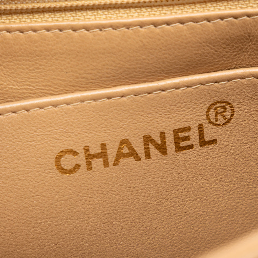 Chanel CC Matelassé Cuir d’agneau anse supérieure à rabat
