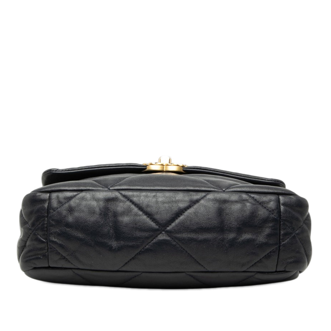 Chanel Medium Cuir d’agneau 19 à rabat