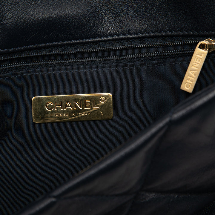 Chanel Medium Cuir d’agneau 19 à rabat